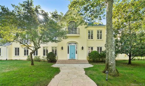 4 Oakland Ln, East Quogue, NY, 11942-4913 | Card Image