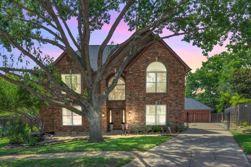 3252 Shady Glen Dr, Grapevine, TX, 76051-6502 | Card Image