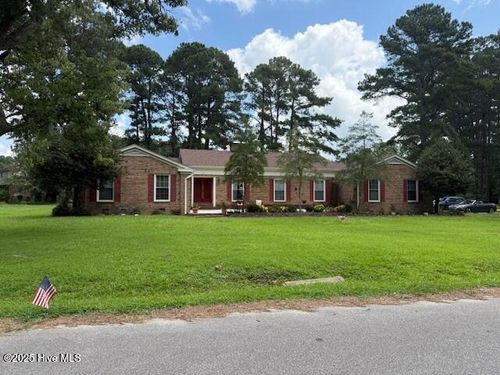 113 Clarendon Rd, Ahoskie, NC, 27910-9574 | Card Image