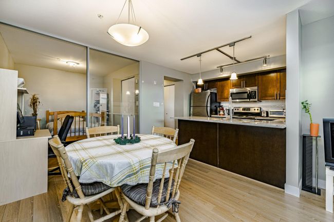 309 - 2150 E Hastings Street, Condo with 2 bedrooms, 1 bathrooms and 2 parking in Vancouver BC | Image 9