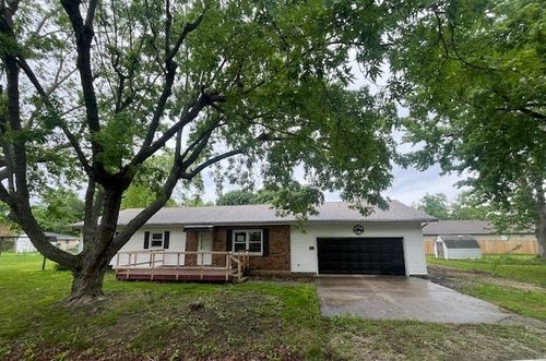 125 N Church Street, Ludlow, IL, 60949 | Card Image