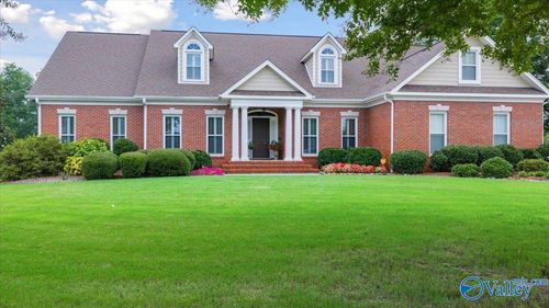 313 Four Winds Cir, Athens, AL, 35613-2042 | Card Image