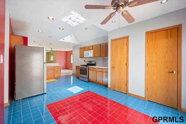 3018 Frederick St, House other with 3 bedrooms, 3 bathrooms and 2 parking in Omaha NE | Image 17