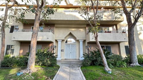 2-4358 Mammoth Ave, Sherman Oaks, CA, 91423-4323 | Card Image