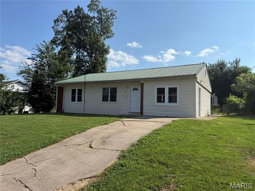 8 Wauneta Place, Hannibal, MO, 63401 | Card Image