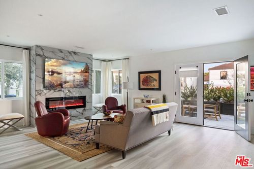 5529 Bradna Dr, LOS ANGELES, CA, 90043-2139 | Card Image