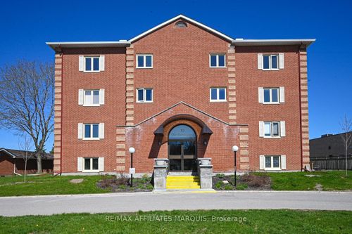 104-10 Armstrong Drive, Smiths Falls, ON, K7A5H8 | Card Image