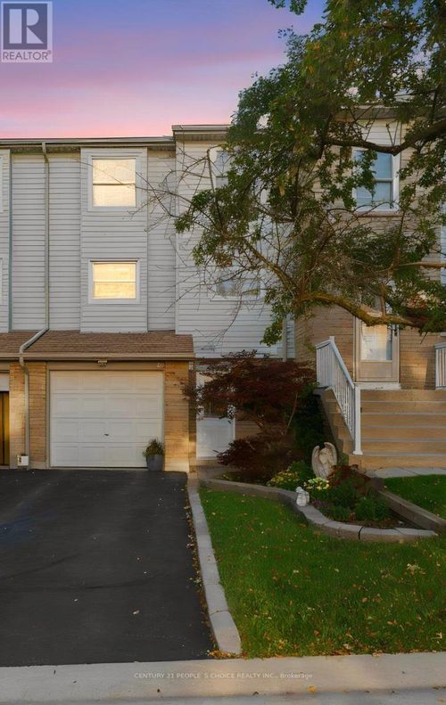 22-5878 Montevideo Rd, Mississauga, ON, L5N2V5 | Card Image