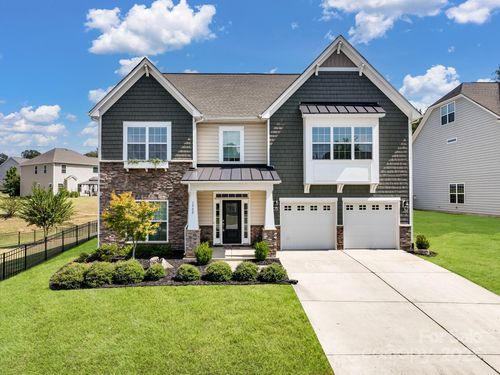 1982 Smokey Quartz Rd, Davidson, NC, 28036-7447 | Card Image