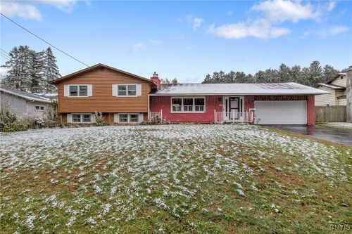 103 Colony Park Dr, Liverpool, NY, 13088-5407 | Card Image