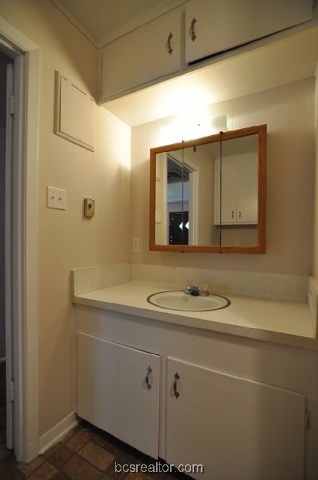 APT-11 - 16567 Fm 2154 Rd, Home with 2 bedrooms, 1 bathrooms and null parking in College Station TX | Image 9