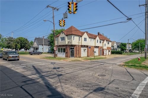 1412 West Ave, Elyria, OH, 44035-7638 | Card Image
