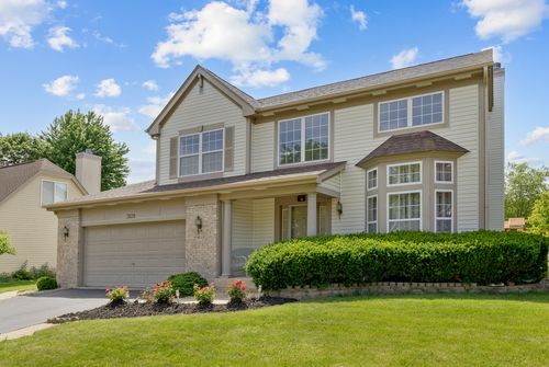 3109 Stratton Ln, Aurora, IL, 60502-7033 | Card Image