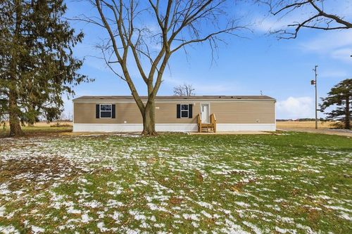 2201 Marion Melmore Rd, Bucyrus, OH, 44820-9427 | Card Image