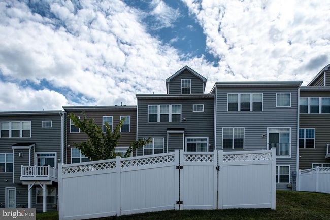 1207 Ramble Dr, Townhouse with 3 bedrooms, 4 bathrooms and null parking in FREDERICKSBURG VA | Image 45