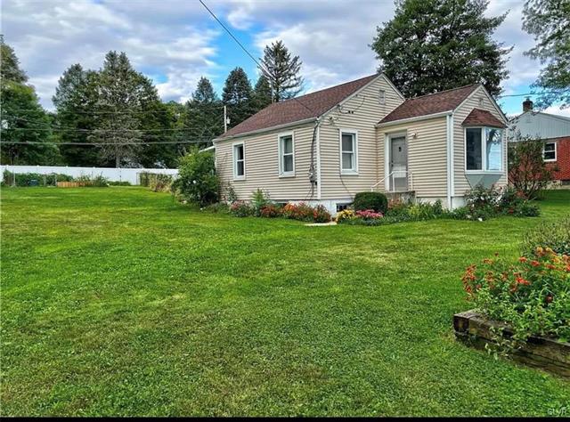 Lehigh Dr, Northampton, PA 18067