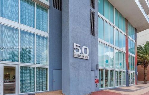 1403-50 Biscayne Blvd, Miami, FL, 33132-2929 | Card Image