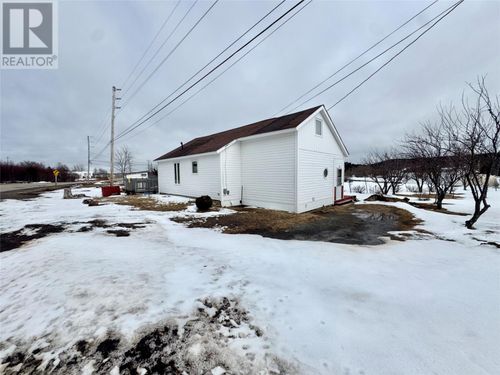 86 Main Street, Comfort Cove, NL, A0G3K0 | Card Image