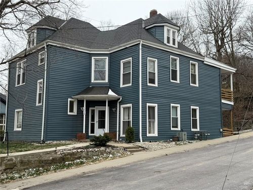 306 Main St, Parkville, MO, 64152-3736 | Card Image