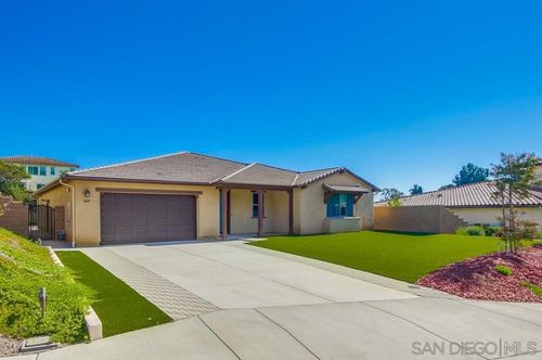 2407 Medley Ln, Escondido, CA, 92027-1715 | Card Image