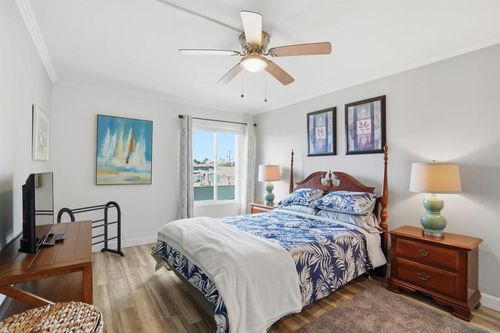114-1855 Diamond St, San Diego, CA, 92109-3358 | Card Image