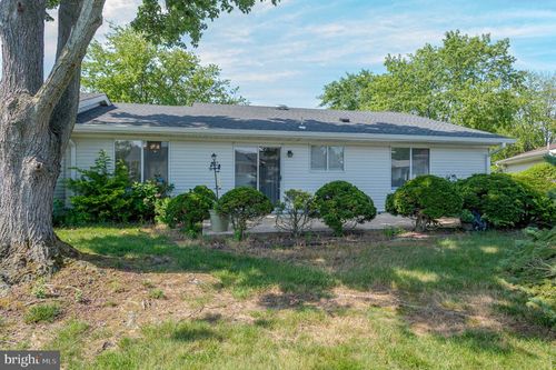 742 Pompton Rd, Monroe Twp, NJ, 08831 | Card Image