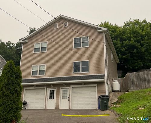 17 Dayton Rd, Bridgeport, CT, 06606-3110 | Card Image