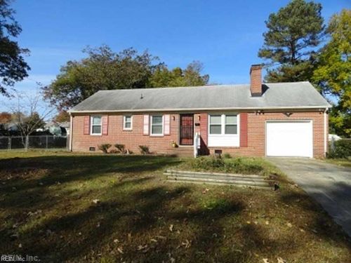 40 Bonita Dr, Newport News, VA, 23602-6538 | Card Image