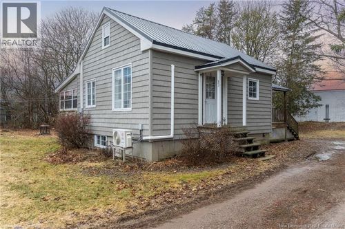 33 Magnolia Ave, Sussex, NB, E4E2G8 | Card Image