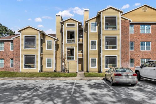apt-n203-5600 Devonbriar Way, ORLANDO, FL, 32822-2264 | Card Image