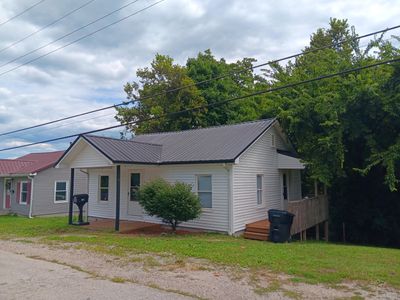 937 Fifth Avenue, House other with 2 bedrooms, 1 bathrooms and null parking in Frankfort KY | Image 1