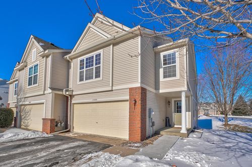 15444 Foster Dr N, Hugo, MN, 55038-8545 | Card Image