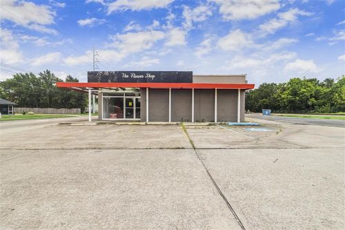2001 Enterprise Blvd, Lake Charles, LA, 70601-7663 | Card Image