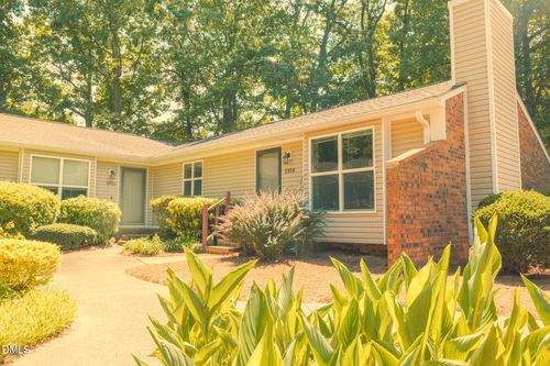 5926 Suncreek Ct, Raleigh, NC, 27606-2263 | Card Image