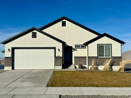 228 W 2370 N, Tooele, UT, 84074-5609 | Card Image