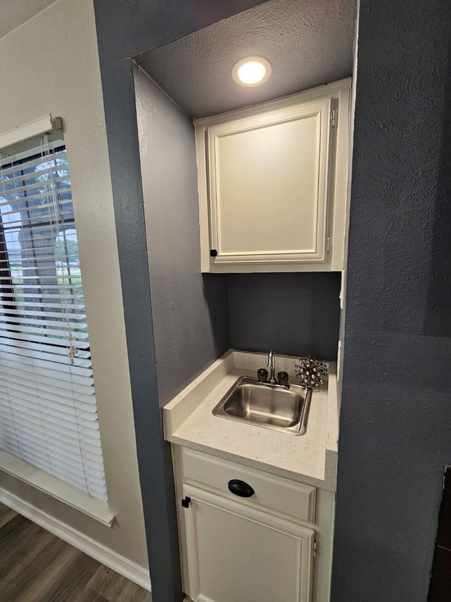 APT-124 - 5913 Lake Hubbard Pkwy, Condo with 1 bedrooms, 1 bathrooms and null parking in Garland TX | Image 12