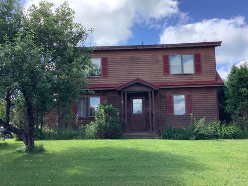 11 Morgan Drive, Caribou, ME, 04736 | Card Image