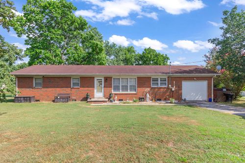 302 Stewart St, Tullahoma, TN, 37388-5153 | Card Image