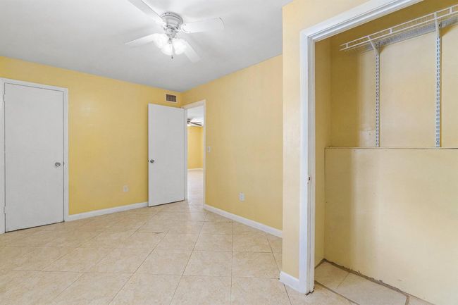 1228 Highview Rd, House other with 3 bedrooms, 2 bathrooms and null parking in Lantana FL | Image 12