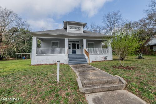 1147 Burton Ave, Macon, GA, 31204-4303 | Card Image
