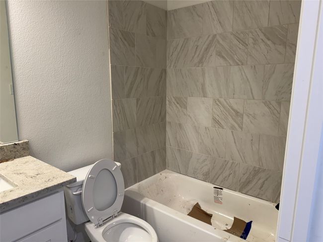 5617 High Plains Trl, House other with 3 bedrooms, 2 bathrooms and null parking in Joshua TX | Image 15