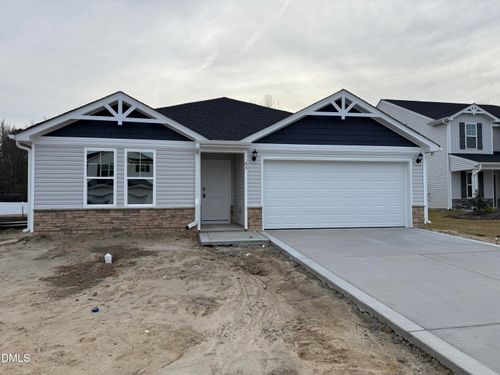 63 W Emily Gardens Dr, Selma, NC, 27576-4508 | Card Image