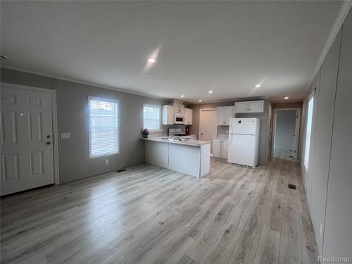 344 Boyne St, New Hudson, MI, 48165-9780 | Card Image