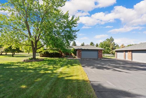 636 Country Way N, Kalispell, MT, 59901-2180 | Card Image