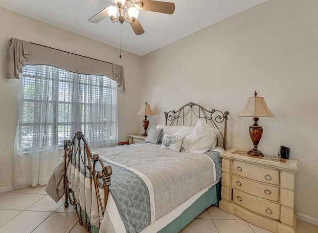 7562 Starfish Reef Ln, House other with 3 bedrooms, 2 bathrooms and null parking in Lake Worth FL | Image 27