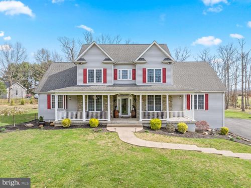 152 Laura Ln, FRONT ROYAL, VA, 22630-8148 | Card Image