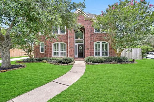 3105 Autumn Leaf Dr, Friendswood, TX, 77546-5027 | Card Image