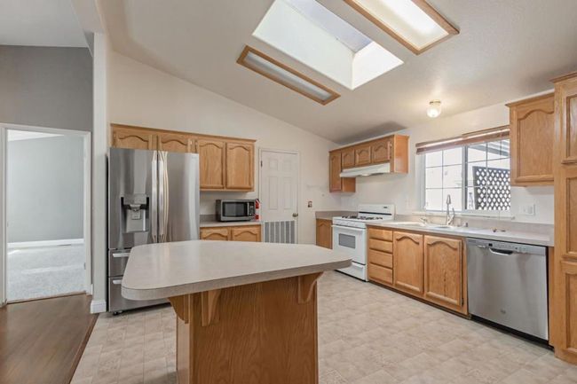 1220 Vienna Dr, Home with 5 bedrooms, 2 bathrooms and null parking in Sunnyvale CA | Image 10