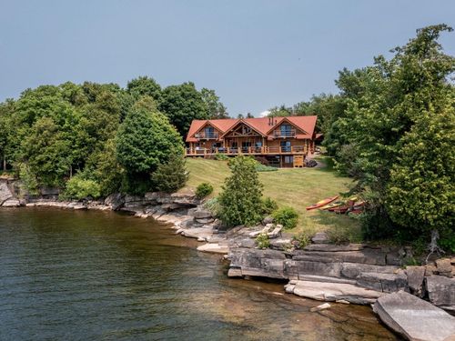 489 W Shore Rd, South Hero, VT, 05486-4513 | Card Image