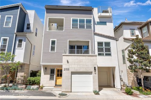 2105 Harbor Is, Newport Beach, CA, 92660-7201 | Card Image